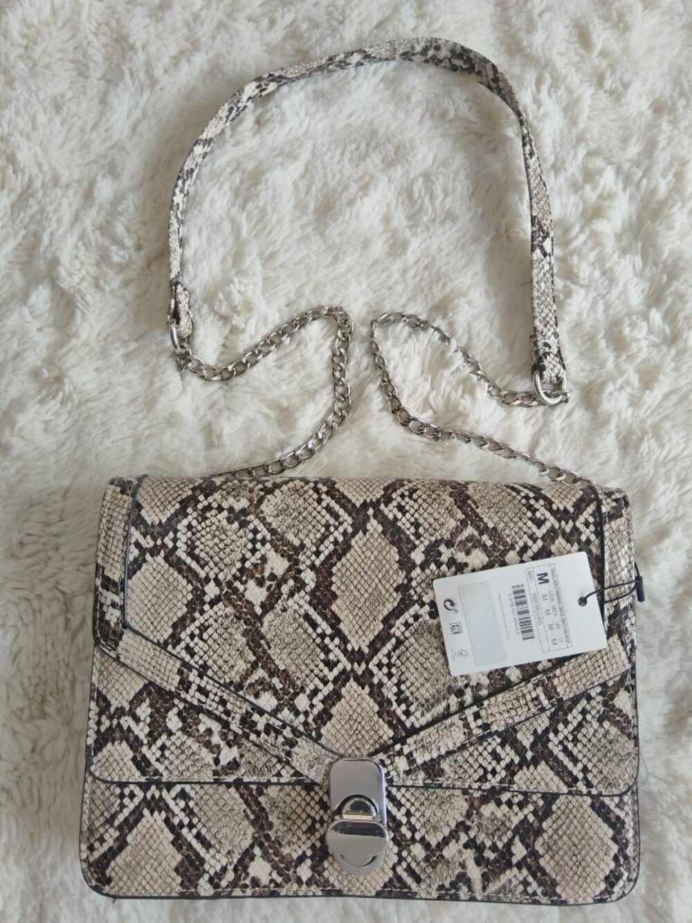 Stradivarius NWT Snakeskin Crossbody Bag Silver Chain Turn Lock Shoulder Bag M